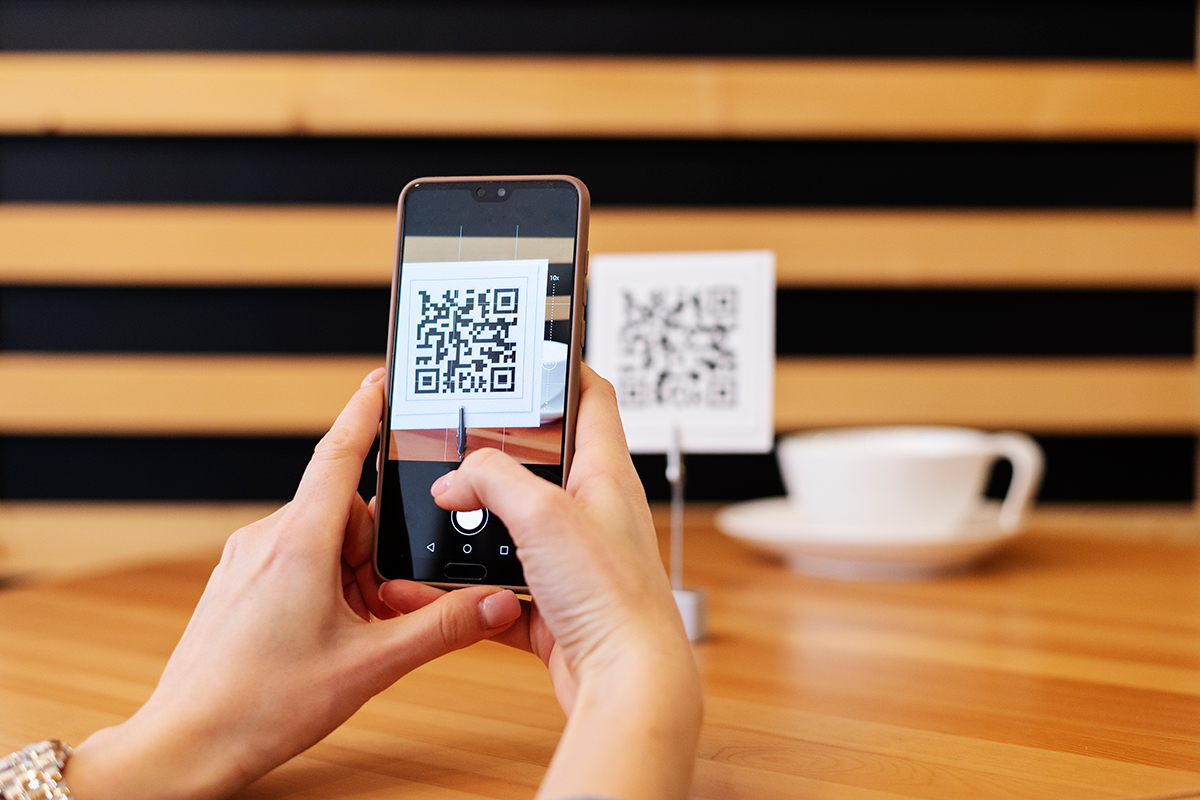 How Can QR Codes Be Used To Track Attendance?